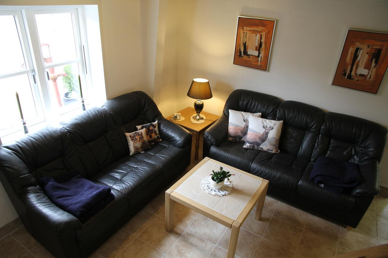 Hukaergaard Bed & Breakfast Ostbirk Bagian luar foto
