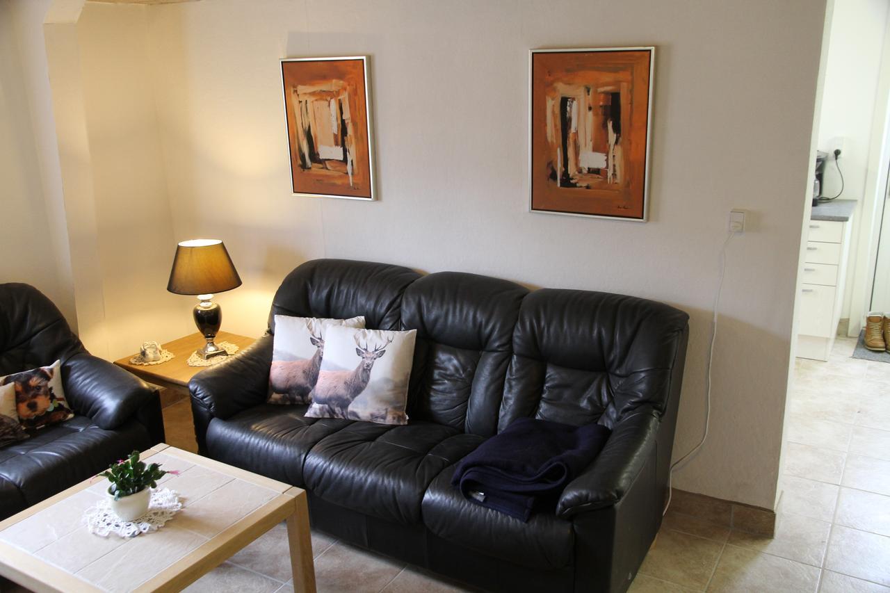 Hukaergaard Bed & Breakfast Ostbirk Bagian luar foto